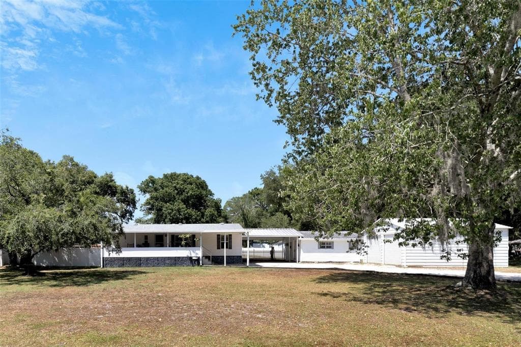 6350 TULIP DRIVE WESLEY CHAPEL, FL 33544
