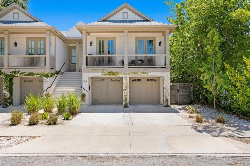 1208 5TH STREET S ST PETERSBURG, FL 33701