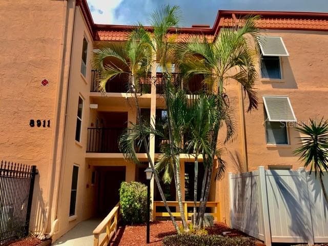 8911 BLIND PASS ROAD UNIT 321 ST PETE BEACH, FL 33706