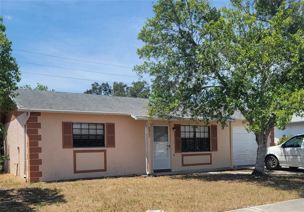 8832 HUNTSMAN LANE PORT RICHEY, FL 34668