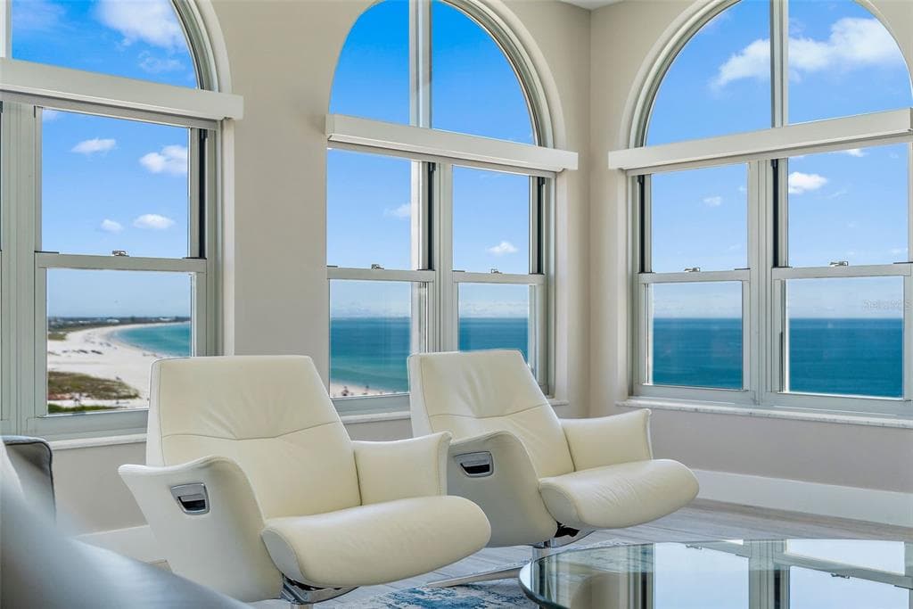 4950 GULF BOULEVARD UNIT 1003 ST PETE BEACH, FL 33706