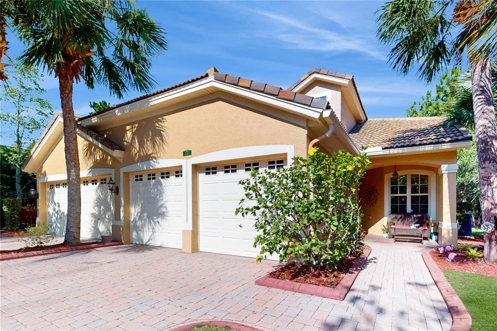 1747 SORREL DRIVE TRINITY, FL 34655