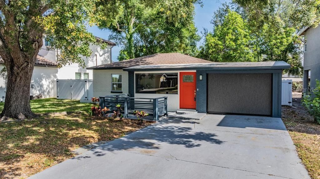 3503 W CHEROKEE AVENUE TAMPA, FL 33611