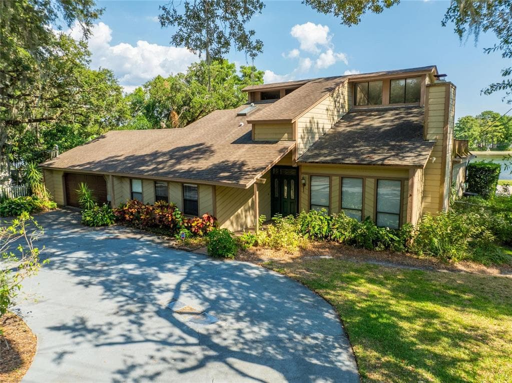 4817 RIVER HILLS DRIVE