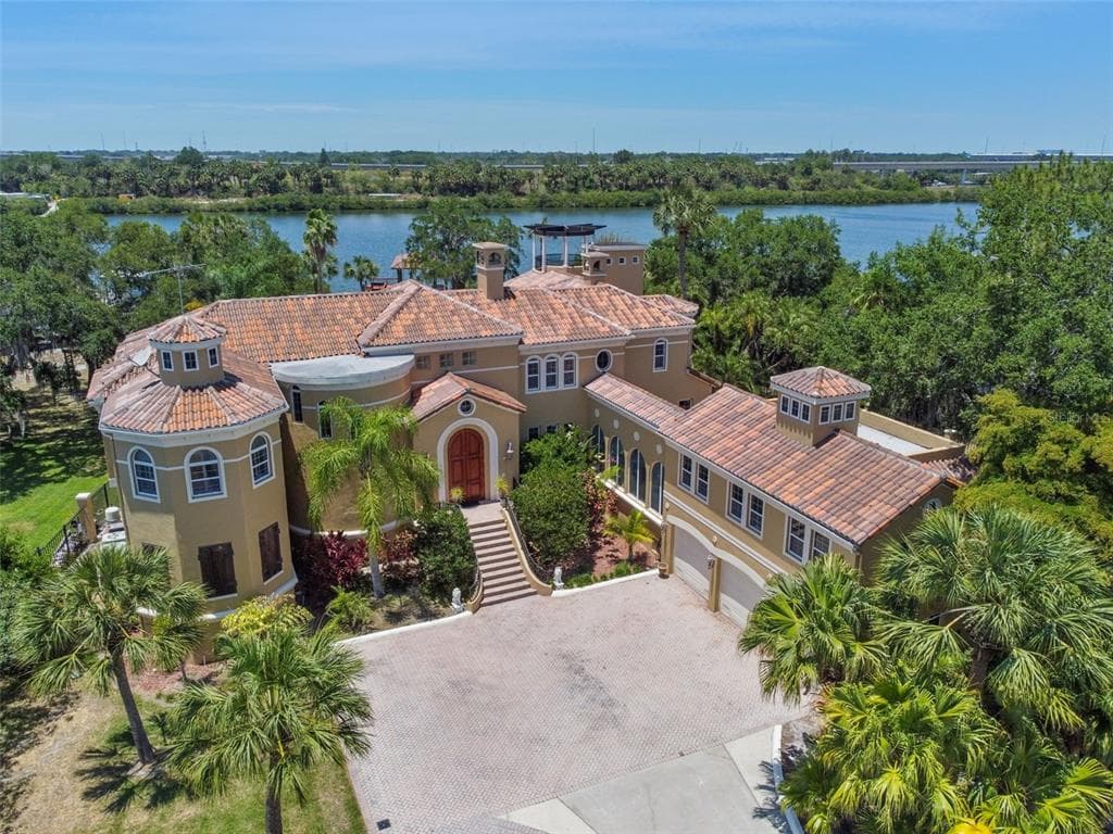 507 S 58TH STREET TAMPA, FL 33619