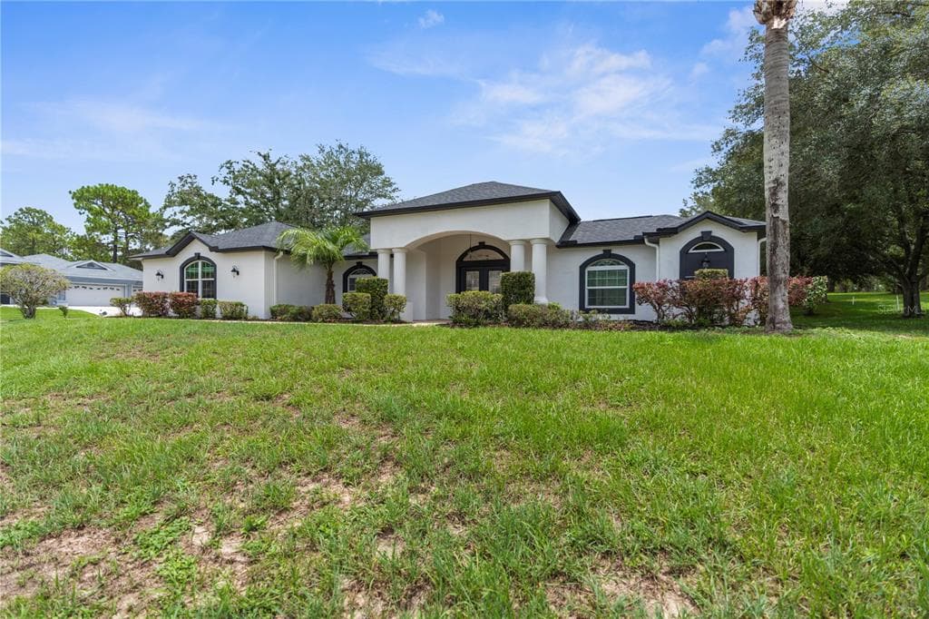 5208 SECRETARIAT RUN SPRING HILL, FL 34609