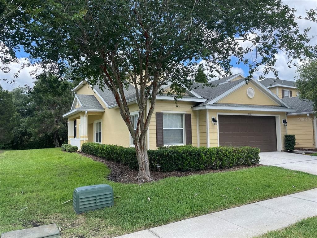 20120 WEEPING LAUREL PLACE TAMPA, FL 33647