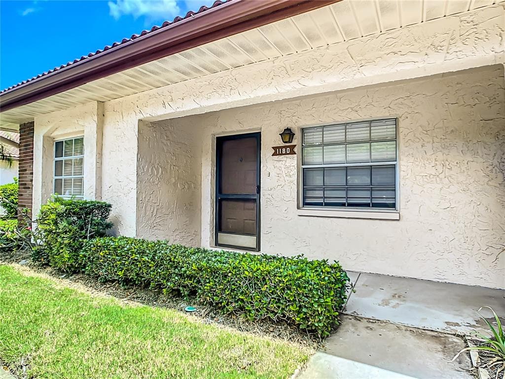 1180 MONTROSE PLACE UNIT 1180 DUNEDIN, FL 34698