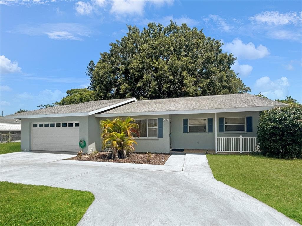 3804 17TH AVENUE W BRADENTON, FL 34205