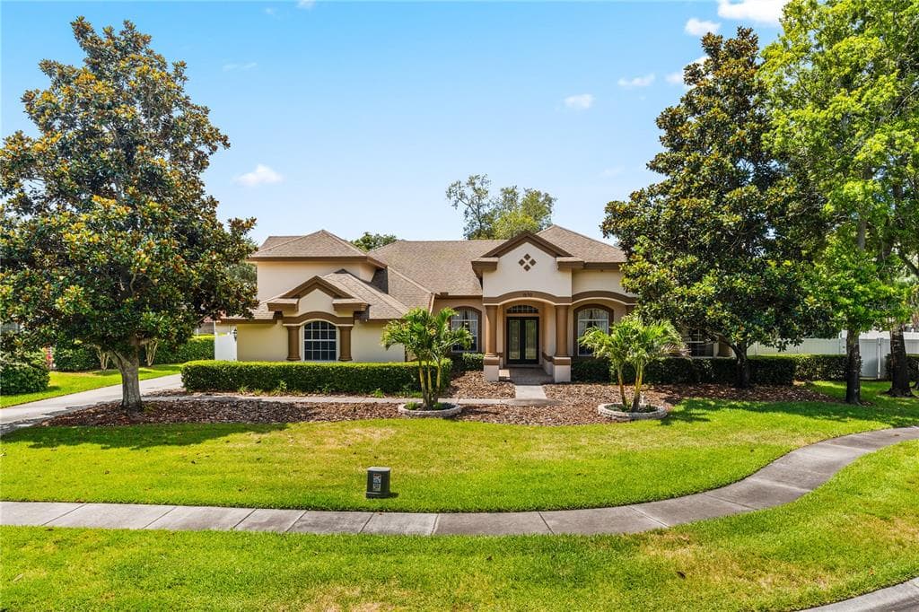 1570 PRESERVE WAY