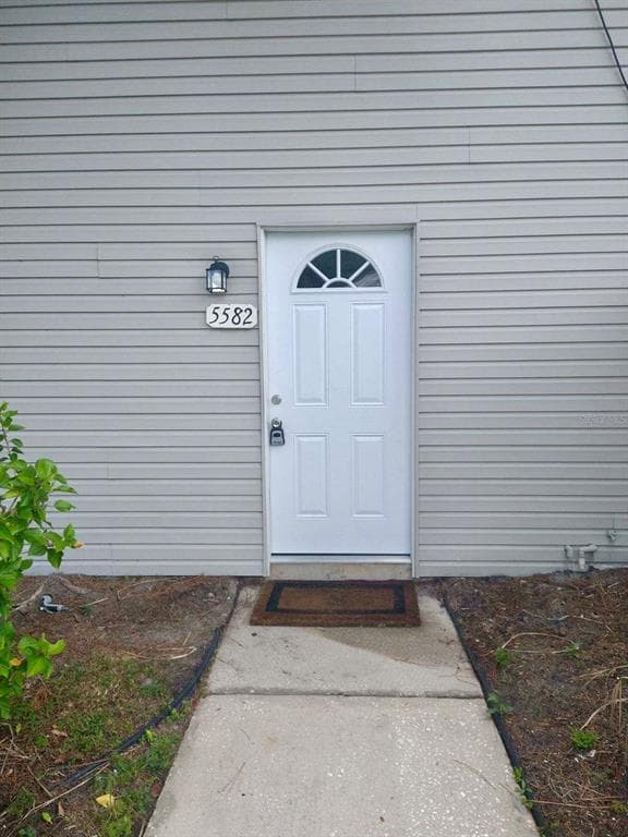 5582 SLASH PINE COURT UNIT 4 ORLANDO, FL 32811