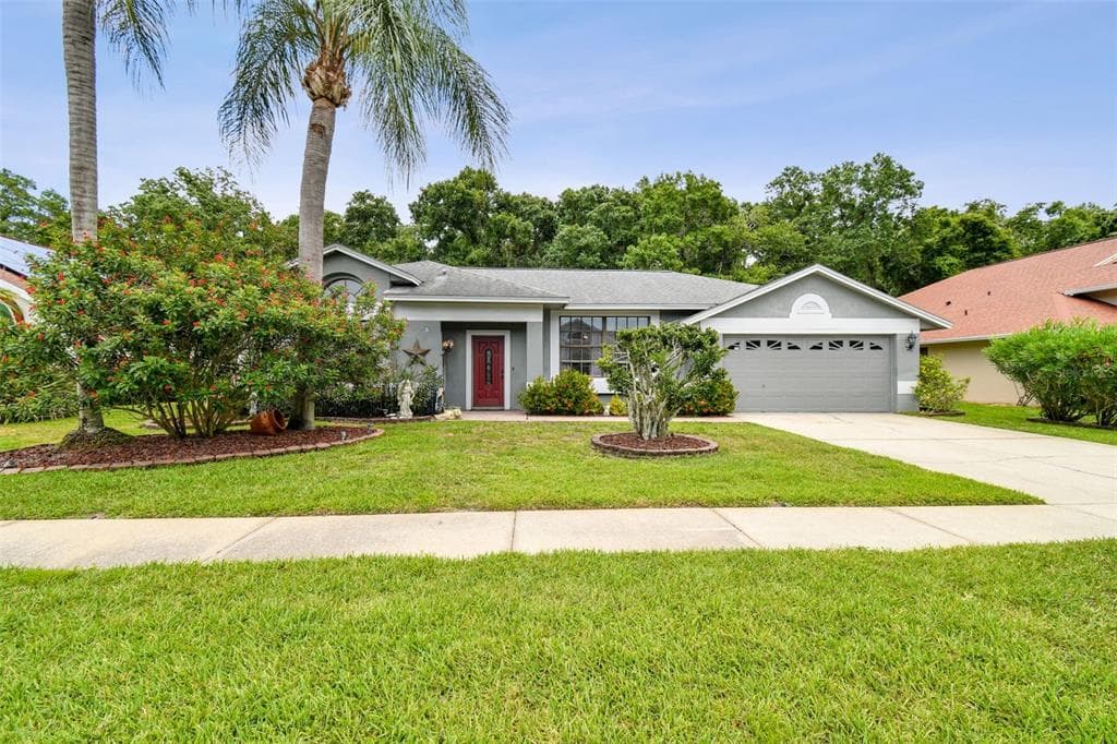 887 CRESTRIDGE CIRCLE