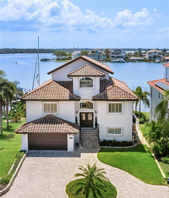 876 BAY POINT DRIVE MADEIRA BEACH, FL 33708