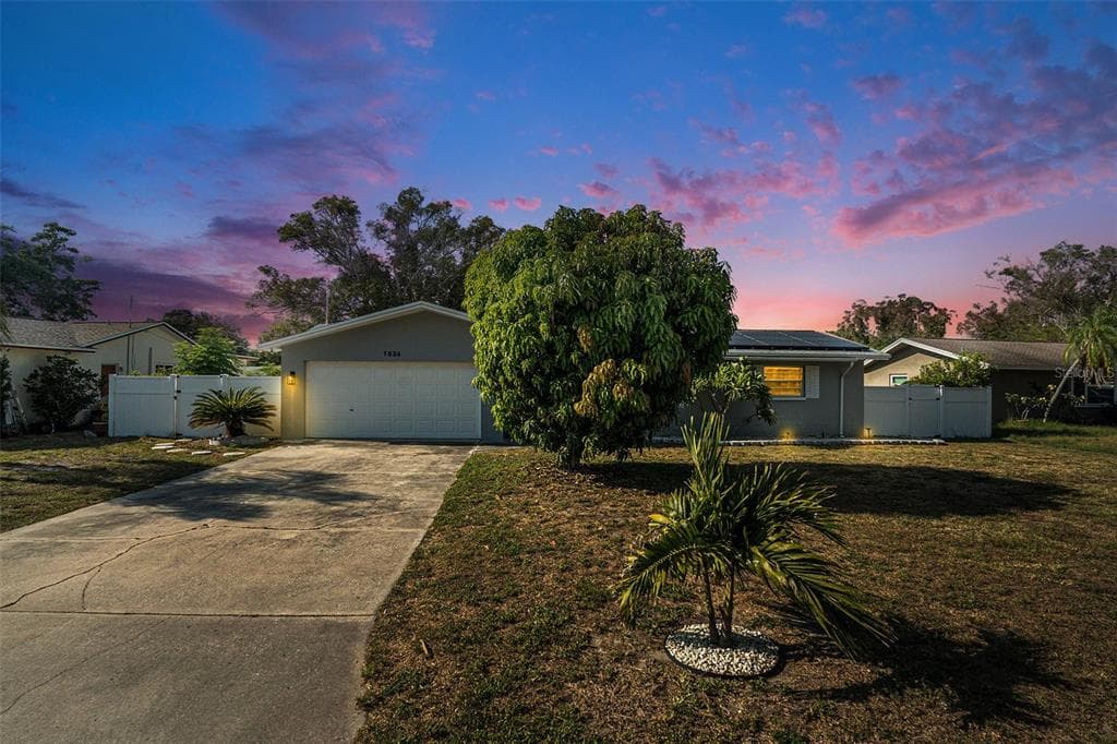 1524 NURSERY RD CLEARWATER, FL 33756