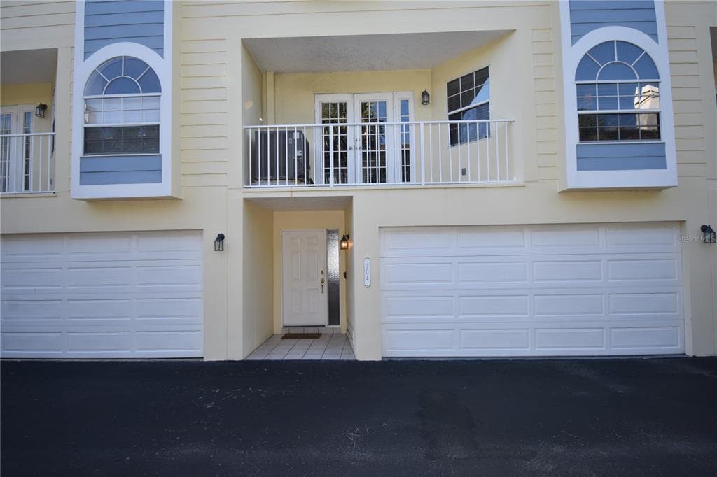 443 PINELLAS BAYWAY S UNIT 104 TIERRA VERDE, FL 33715