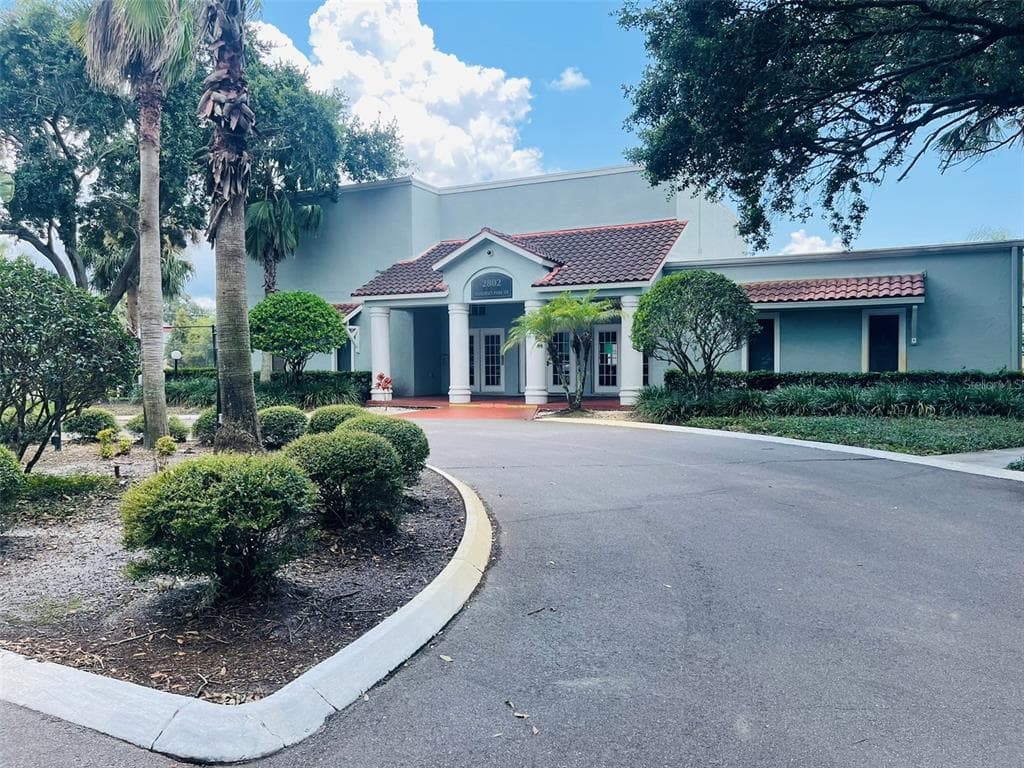 2810 SOMERSET PARK DRIVE UNIT 101 TAMPA, FL 33613
