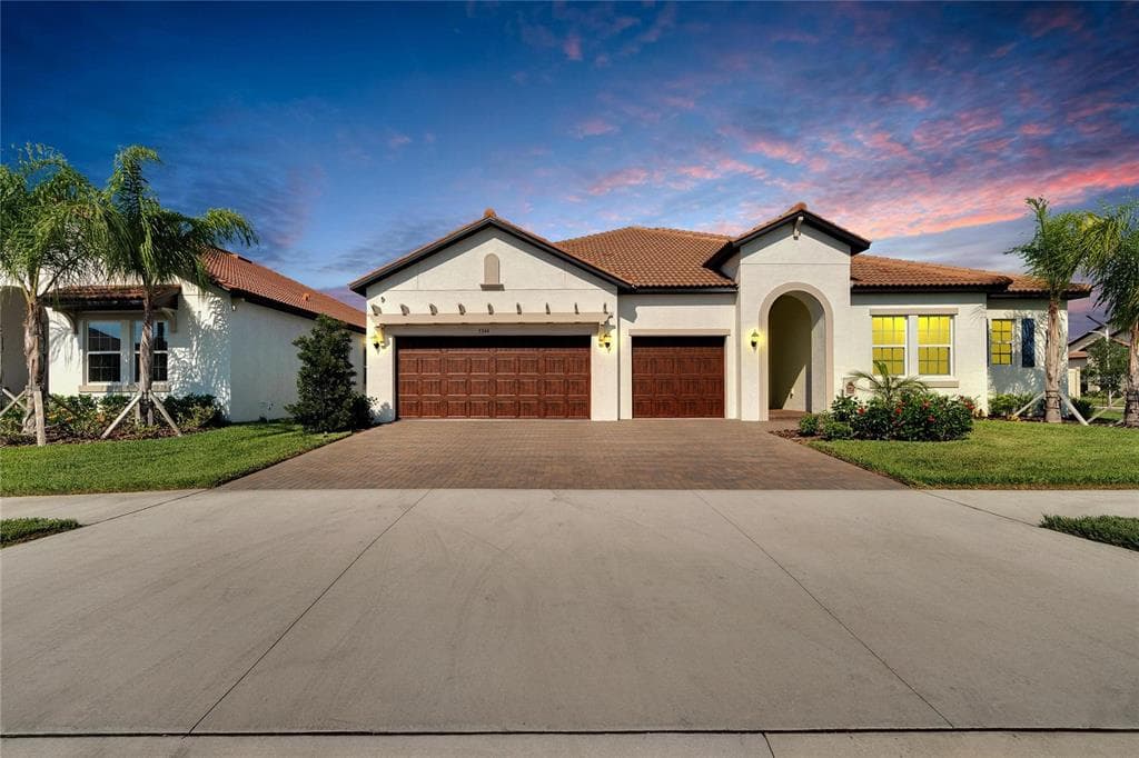 5344 WINDY GROVE DRIVE