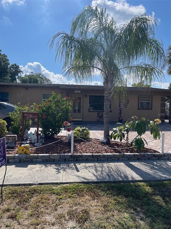 4705 TOWN N COUNTRY BOULEVARD