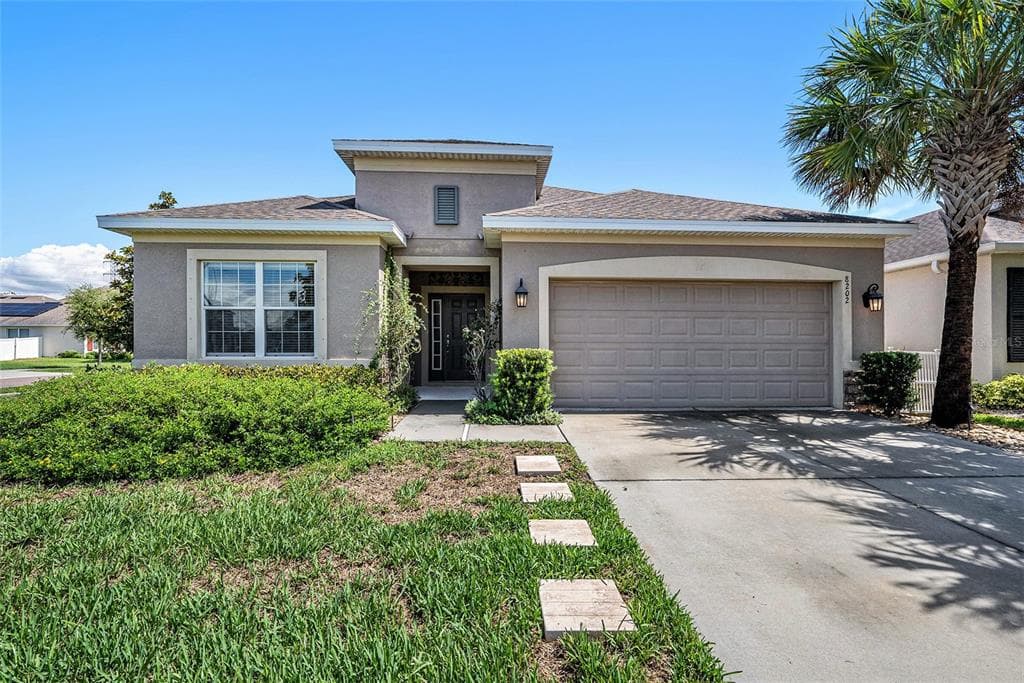 8202 WILLOW BEACH DRIVE RIVERVIEW, FL 33578