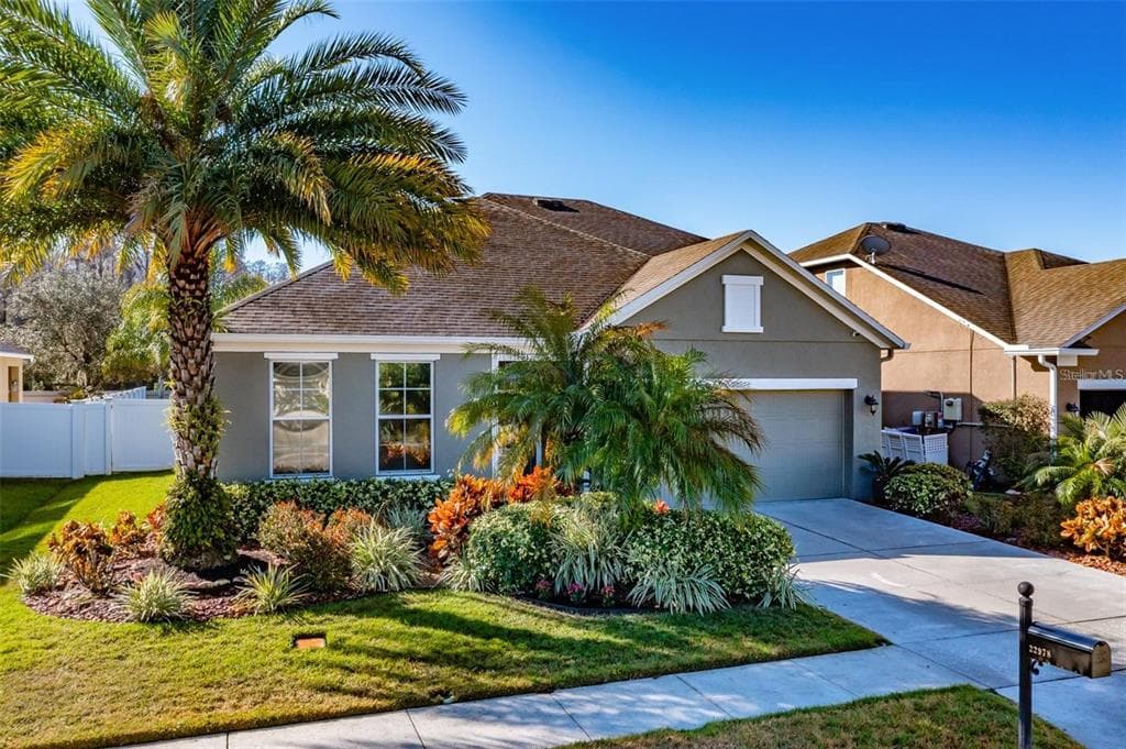 22978 WOOD VIOLET COURT LAND O LAKES, FL 34639
