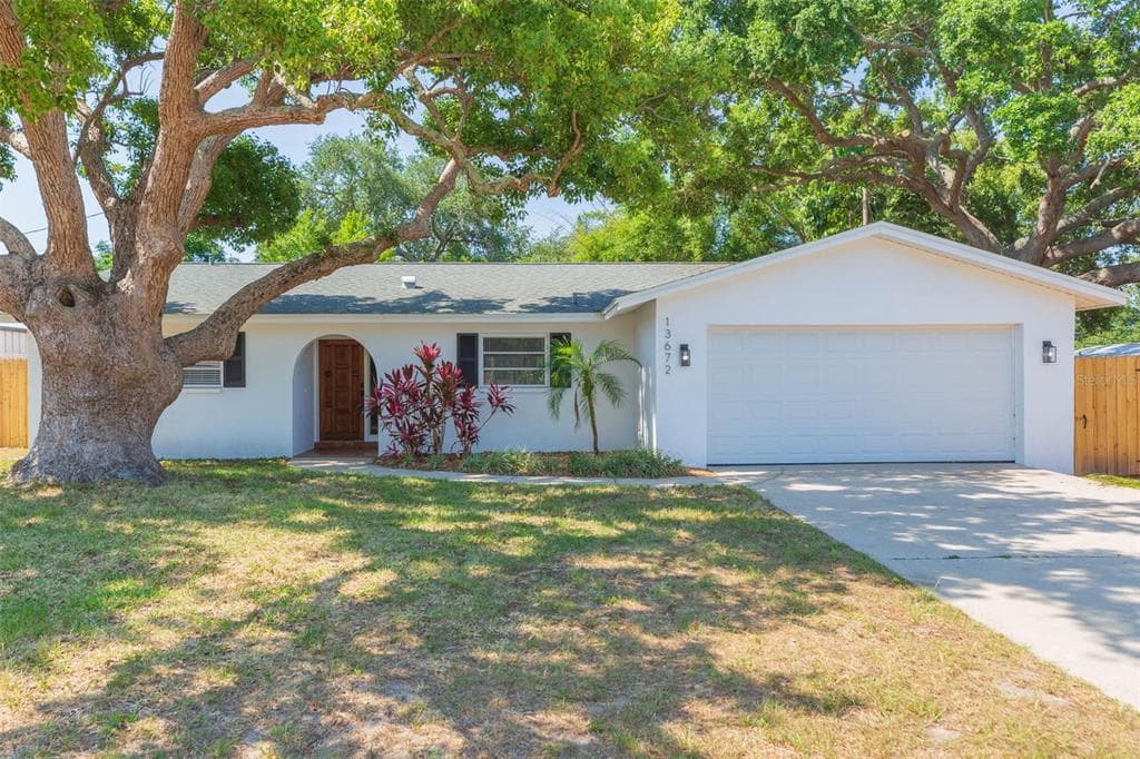 13672 88TH AVENUE SEMINOLE, FL 33776