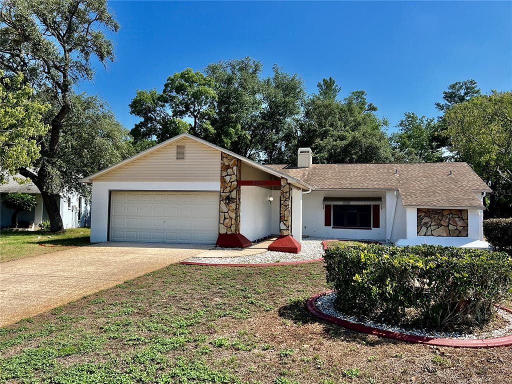 8205 PAGODA DRIVE SPRING HILL, FL 34606