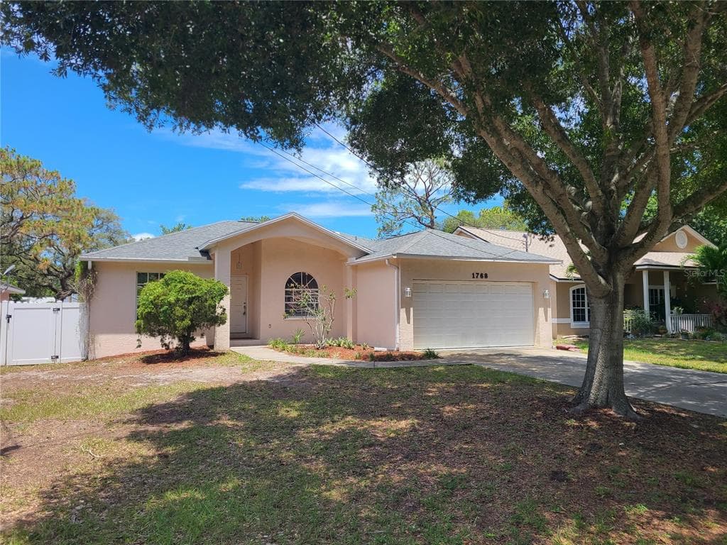 1768 DONCASTER ROAD CLEARWATER, FL 33764