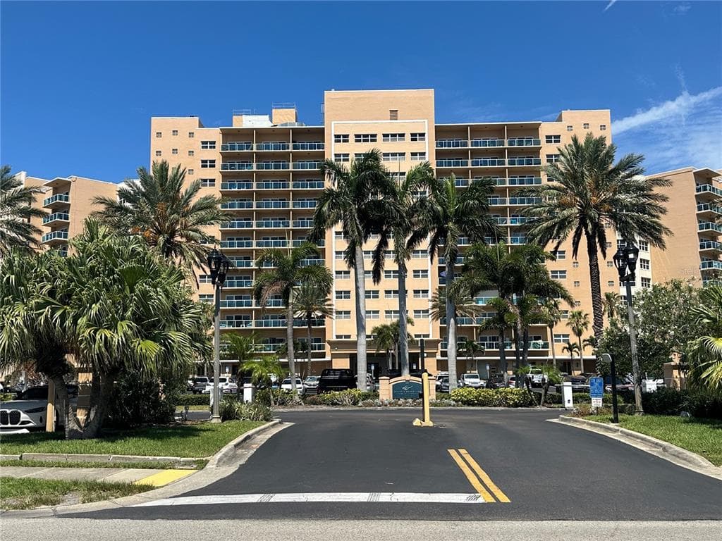 880 MANDALAY AVENUE UNIT S606 CLEARWATER BEACH, FL 33767