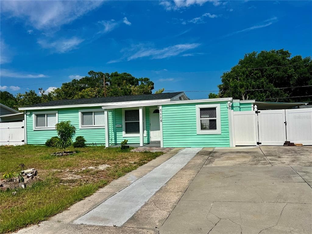 7115 ORPINE DRIVE N ST PETERSBURG, FL 33702