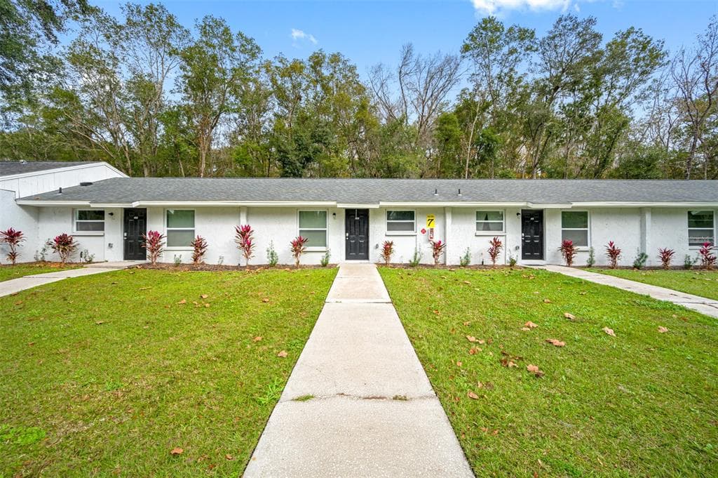 181 DRYDEN PLACE UNIT 153 BROOKSVILLE, FL 34601