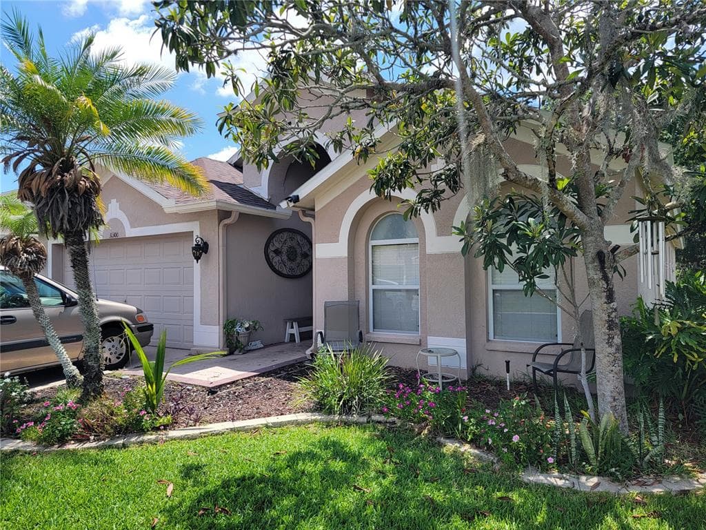 31300 WRENCREST DRIVE WESLEY CHAPEL, FL 33543