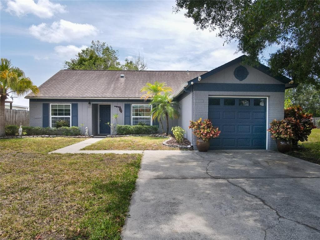1905 CUTTY BAY COURT OLDSMAR, FL 34677