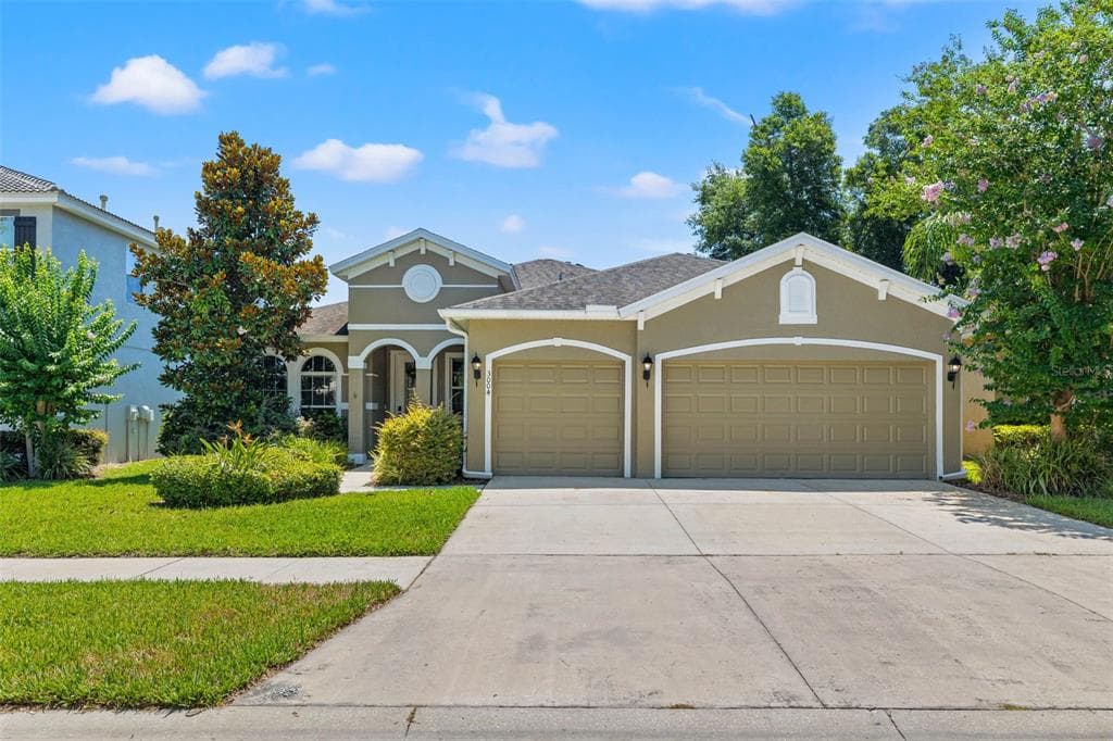 3004 MAPLE SHADE PLACE SEFFNER, FL 33584