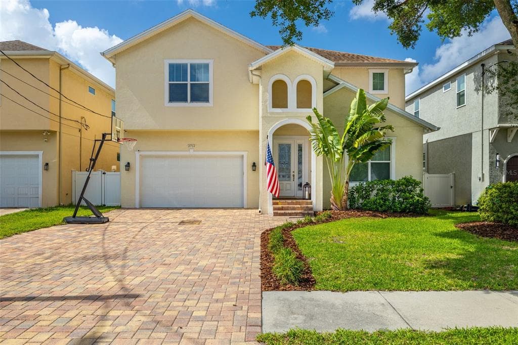 2712 W GRAY STREET TAMPA, FL 33609