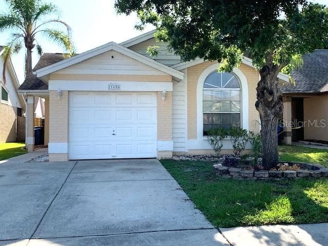 11656 HIDDEN HOLLOW CIRCLE TAMPA, FL 33635