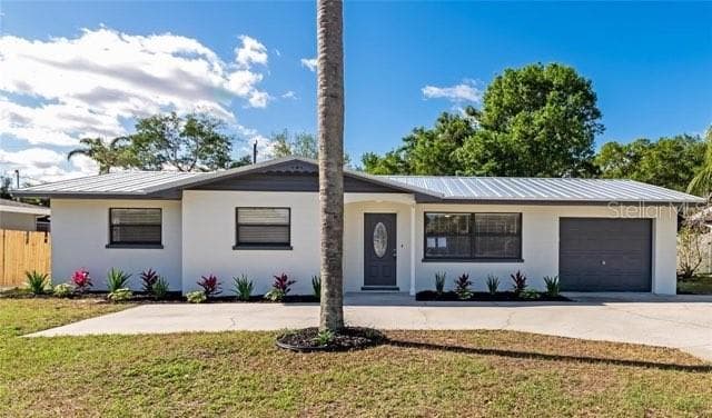 4505 18TH AVENUE W BRADENTON, FL 34209
