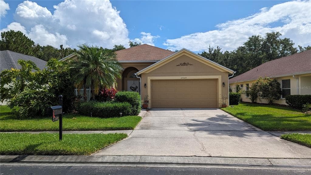 27509 EDENFIELD DRIVE WESLEY CHAPEL, FL 33544