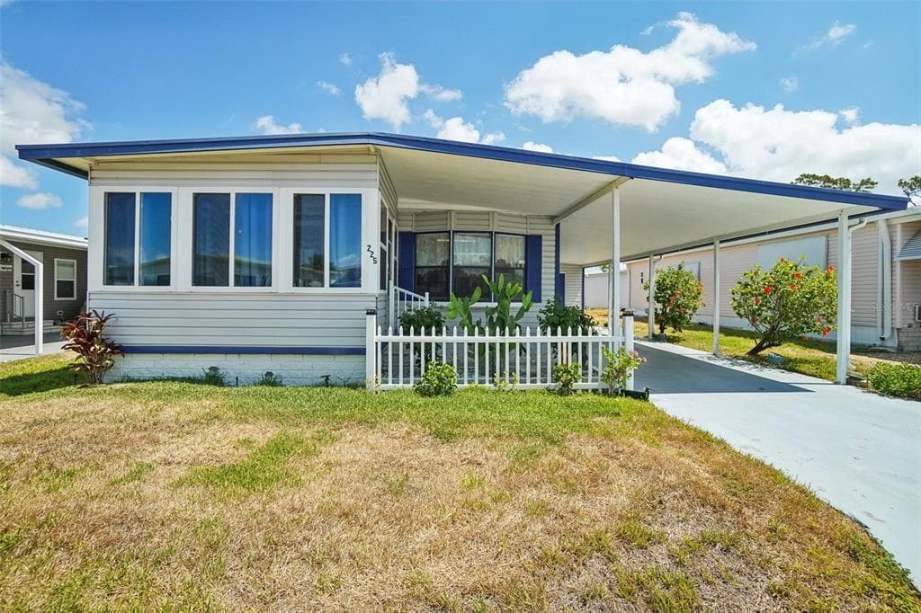 39820 US HIGHWAY 19 N UNIT 225 TARPON SPRINGS, FL 34689