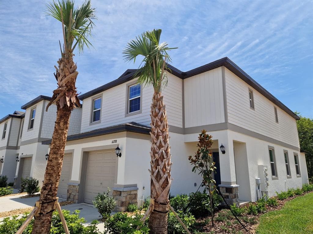 10288 TRUMPET HONEYSUCKLE WAY SAN ANTONIO, FL 33576