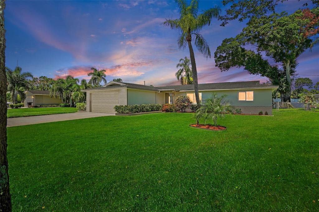 4430 INDIANAPOLIS STREET NE ST PETERSBURG, FL 33703