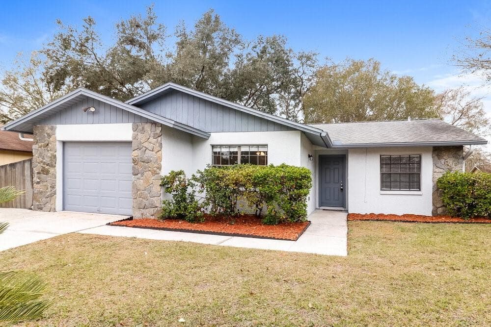 3819 BRIARBROOK PLACE LAND O LAKES, FL 34639