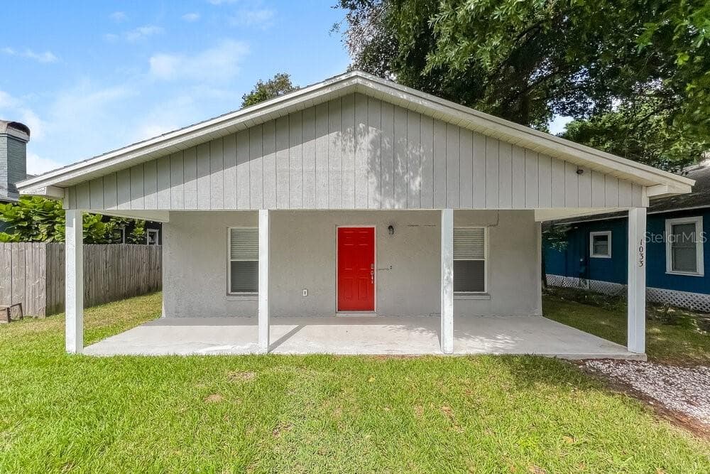 1033 S NEW YORK AVENUE LAKELAND, FL 33803