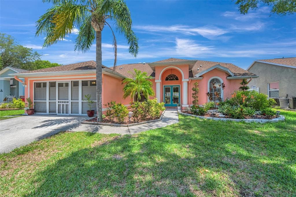 731 BRITTANY PARK BOULEVARD TARPON SPRINGS, FL 34689