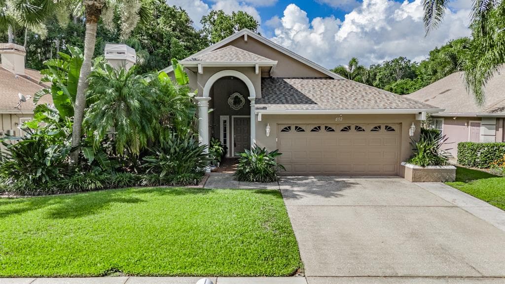 872 CRESTRIDGE CIRCLE TARPON SPRINGS, FL 34688