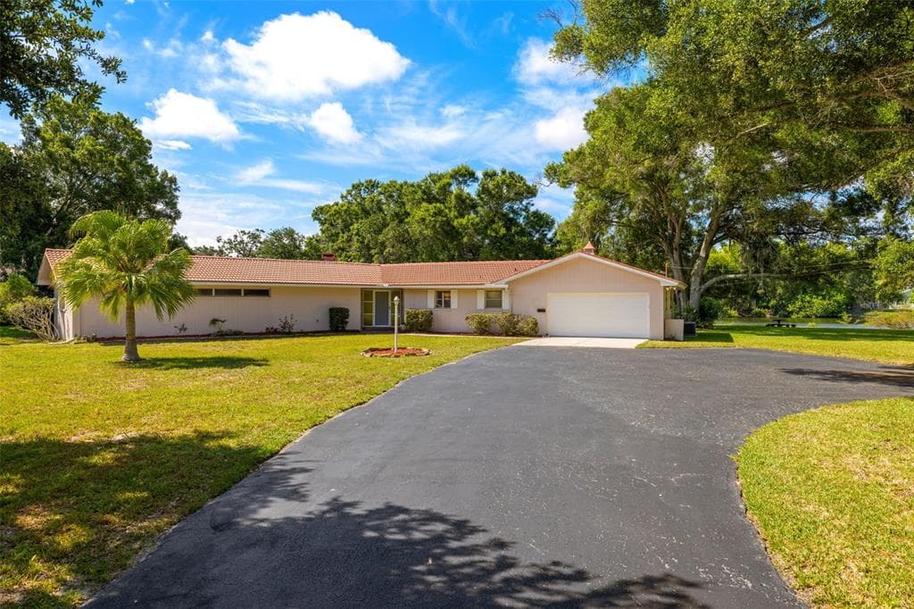 1631 ROSERY ROAD NE LARGO, FL 33771