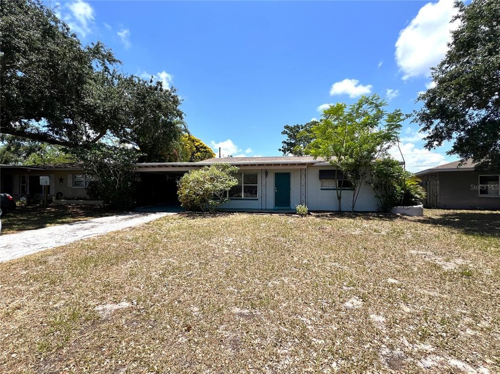 10637 109TH STREET SEMINOLE, FL 33778