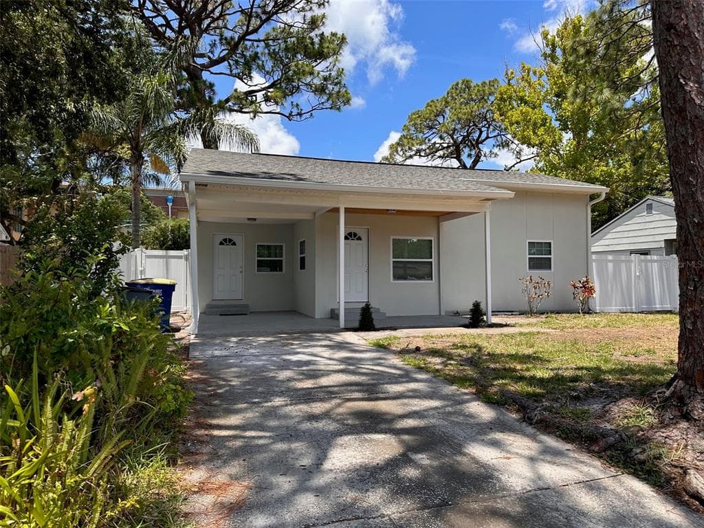 216 DAVID AVENUE CLEARWATER, FL 33759