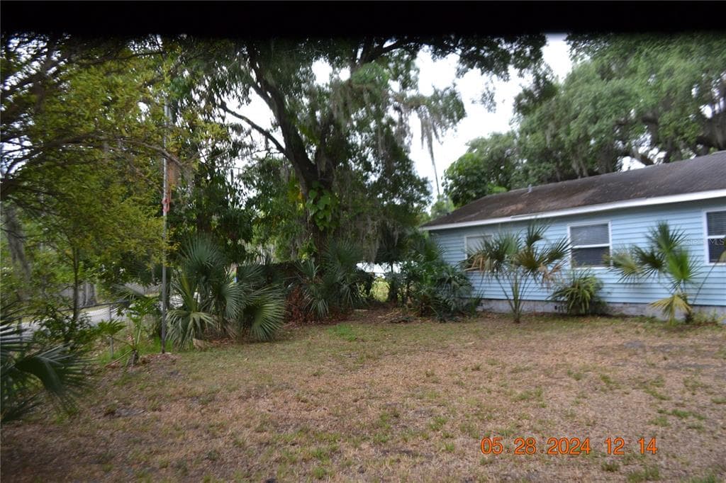 4220 GARDEN LANE TAMPA, FL 33610