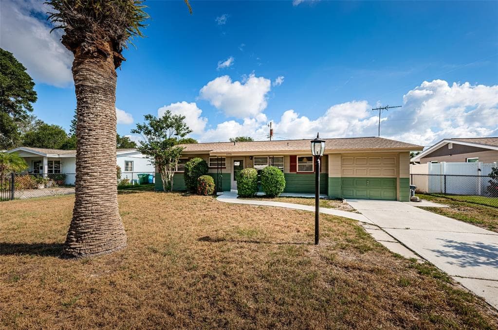 11771 78TH TERRACE SEMINOLE, FL 33772