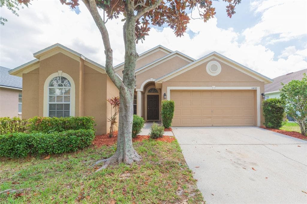 12833 STANDBRIDGE DRIVE RIVERVIEW, FL 33579